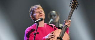 Ed Sheeran fick pris för bästa låt på EMA