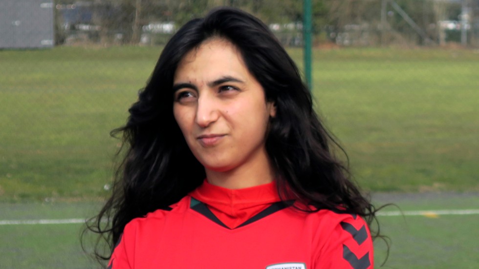 Khalida Popal, här i Köpenhamn 2016, har varit en förkämpe och ledargestalt för damfotbollen i Afghanistan. Nu är hon rädd för att talibanernas maktövertagande innebär slutet för sporten i landet.