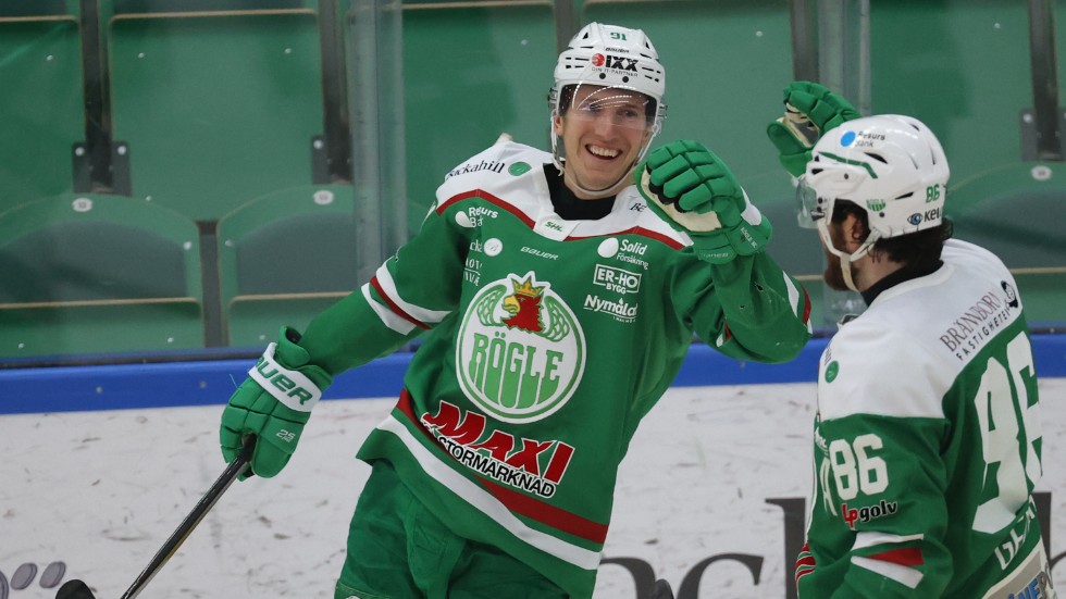 Adam Tambellini grattas av Eric Gelinas (86) efter ett av målen i 5–2-segern.