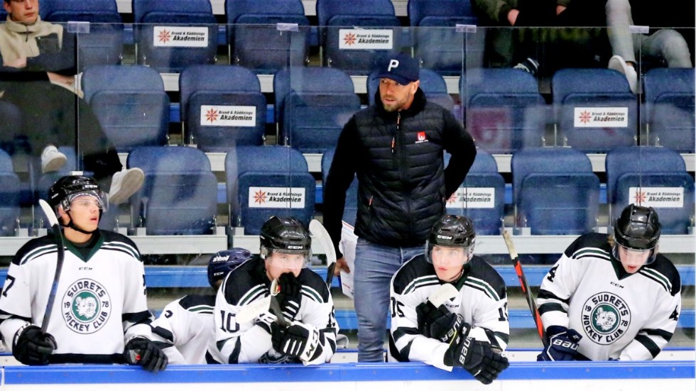 Sudret kollapsade i tredje perioden mot Järfälla.
