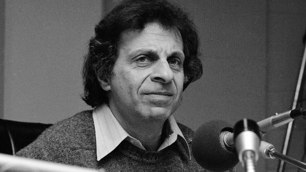 Komikern Mort Sahl har gått ur tiden. Arkivbild.