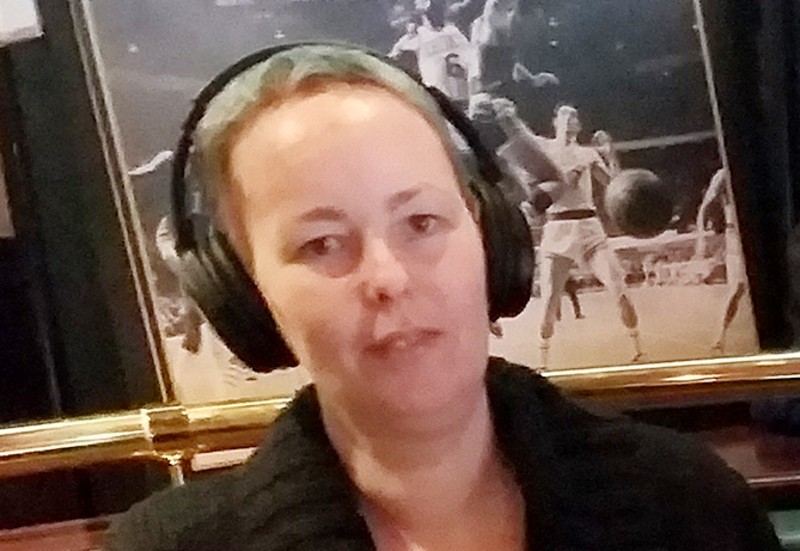  Linda Jonsson