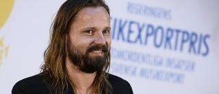 Max Martin donerar 250 000 kronor