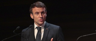 Macron lovar franska stridsfordon till Ukraina