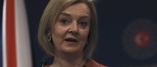 Liz Truss ansluter sig till kandidaterna