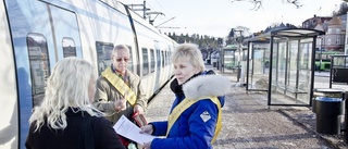 Tusentals namnunderskrifter för fler pendeltåg i Gnesta