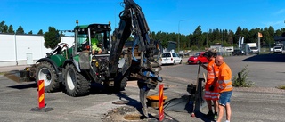 Här jobbar de på vägen: "Man reagerar om någon gasar riktig"