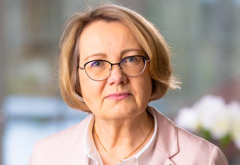 Oppositionspolitikern Kerstin Sjöberg (C) kritiserar styret i Region Östergötland för pausad satsning.
