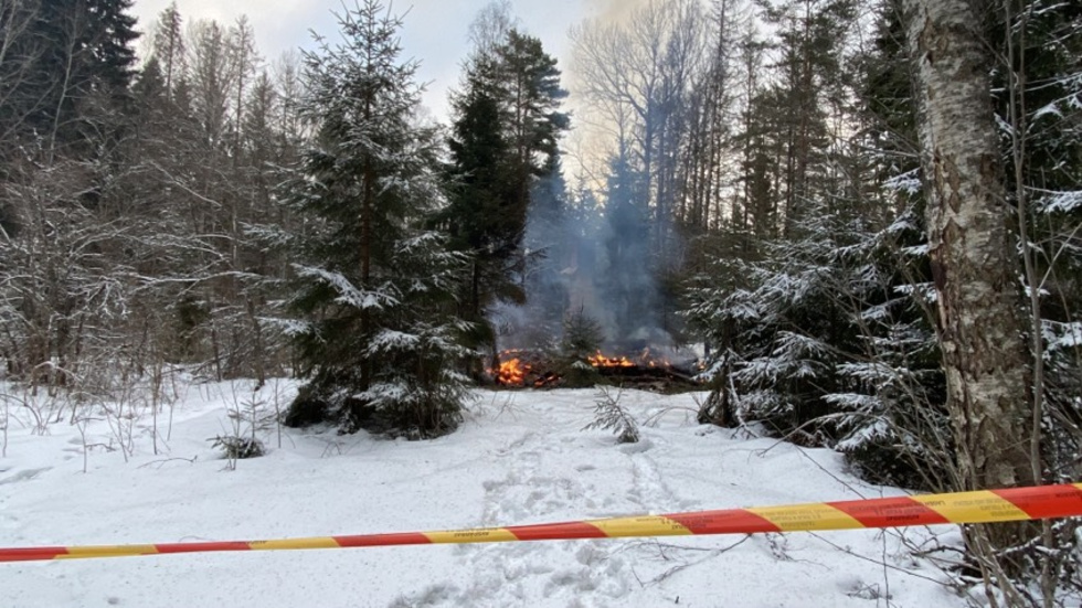 Synen som mötte räddningstjänsten på fredagsmorgonen, var ett i stort sett nerbrunnet soldattorp.