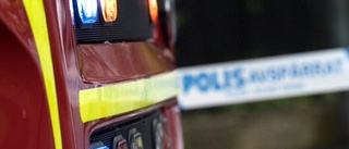 Många bilar förstörda vid brand i garage