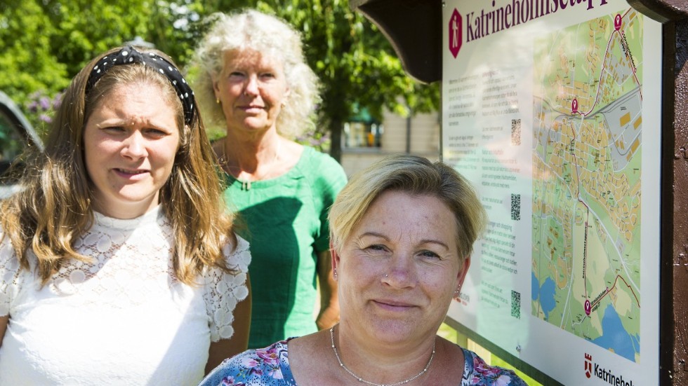 Katrineholmsetappen, en ny del av Sörmlandsleden, invigdes på onsdagen av, från vänster, Victoria Freberg, Cecilia Björk och Anneli Hedberg.