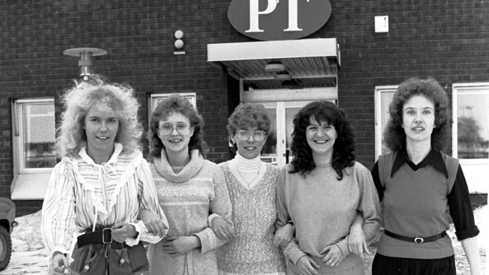 Till jubileumsnumret 1985 tog jag denna bild på redaktionens kvinnliga reportrar. Från vänster: Inger Haupt, Gunnel Ekman, Birgitta Pettersson, Agnes Szögi och Britt Lindgren Blom.