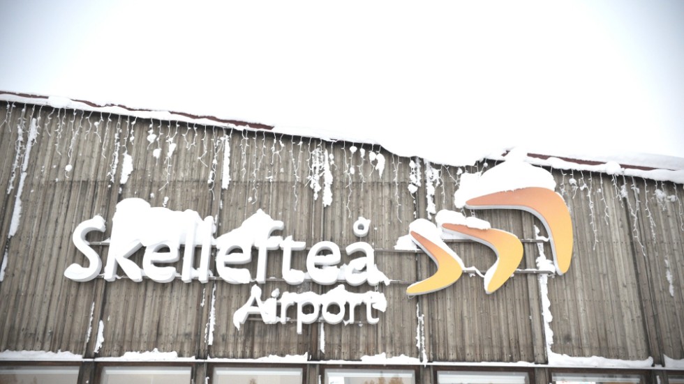 Skribenten undrar hur man ska fler flygbolag till Skellefteå och får svar direkt.