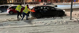 Oväder i Skellefteå orsakar problem • Trafikkaos och strömavbrott