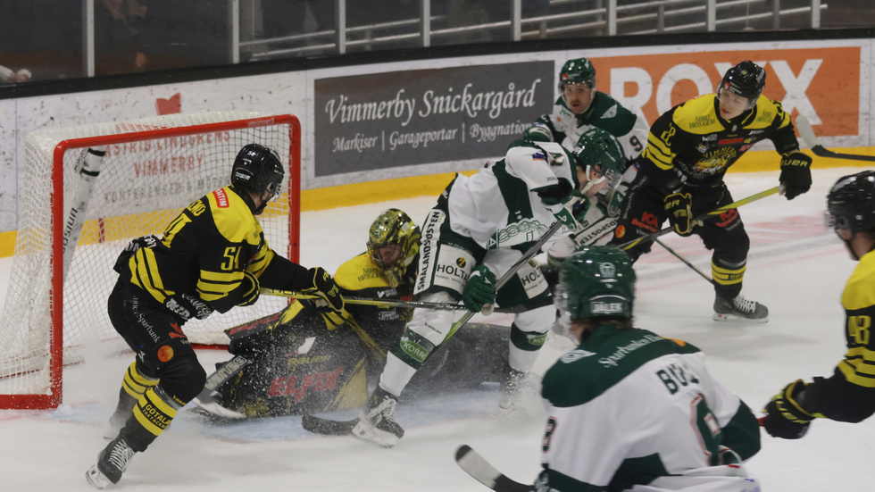 Tingsryd har vunnit tre av fyra tidigare möten med Vimmerby under säsongen, men har visat tveksam form i slutet av serien.