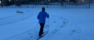 Snön hann knappt lägga sig innan skidspåren drogs