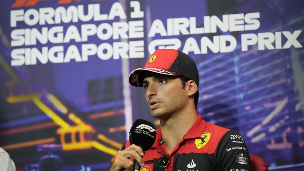 Ferraris Carlos Sainz menar att Singapores grand prix är det tuffaste loppet på schemat.