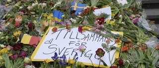 I dag hedrar Norrköping terroroffren