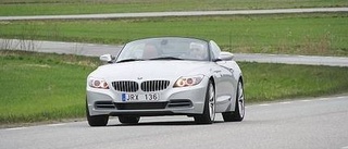 Z4 är BMW:s första plåtcabb