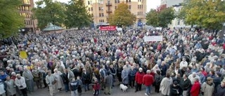 Det kan löna sig att protestera mot nedskärningar