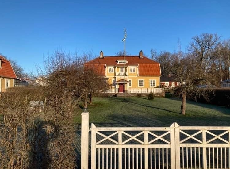Huset på Djurö har varit i familjens ägo sedan 2001 men tomten friköptes först 2007. 