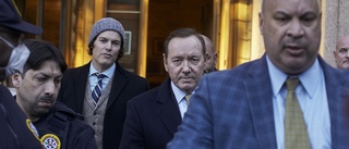 Kevin Spacey nekar till anklagelser