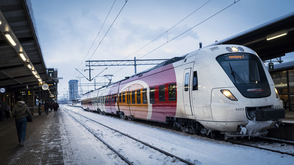 Den i kronor största höjningen är årskortet för hela länet som blir över tusen kronor dyrare.