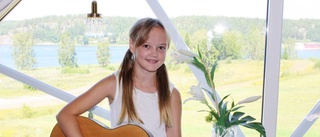 11-åriga Izabella har gjort skivdebut