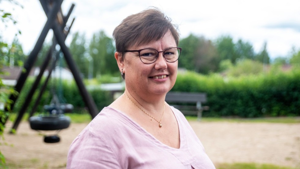 "Det kommer att bli en utmaning, men det finns också väldigt mycket erfarenhet och kunskap bland mina partikamrater som jag kan luta mig emot", säger Lise-Lott Öhr om att vara Vänsterpartiets toppnamn lokalt. 