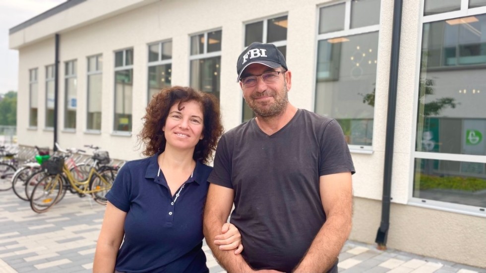 Lamea Sarhan och Madhat Alnemeh har kommit hit från Syrien. Det viktigaste för dem är att deras barn växer upp i ett tryggt samhälle med bra och snälla människor.