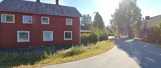 102 kvadratmeter stort hus i Korsträsk, Älvsbyn får ny ägare