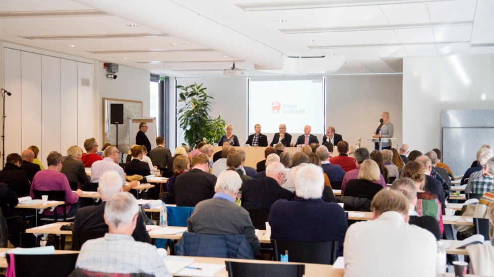 Gotlands regionfullmäktige. Vilka ska ta de 71 platserna efter valet 2022? Partiernas nomineringsarbete pågår nu.
