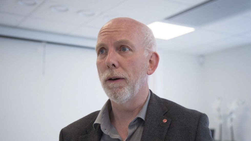 "Min oro är att vi inte gör tillräckligt utan har en tro att privata aktörer ska lösa regionens problem", säger Anders Öberg (S). 