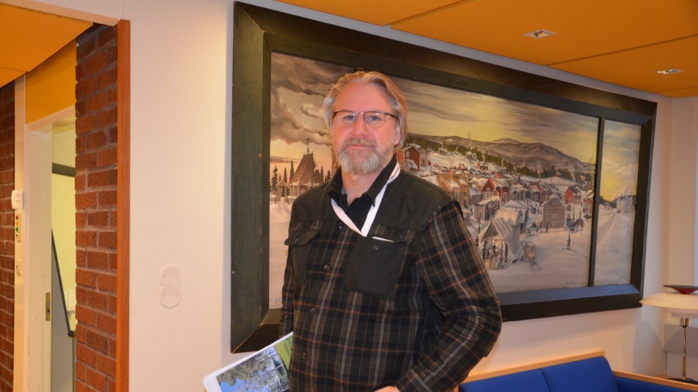 Kommunalrådet Robert Bernhardsson menar att regelverket i beslutsordningen måste följas.