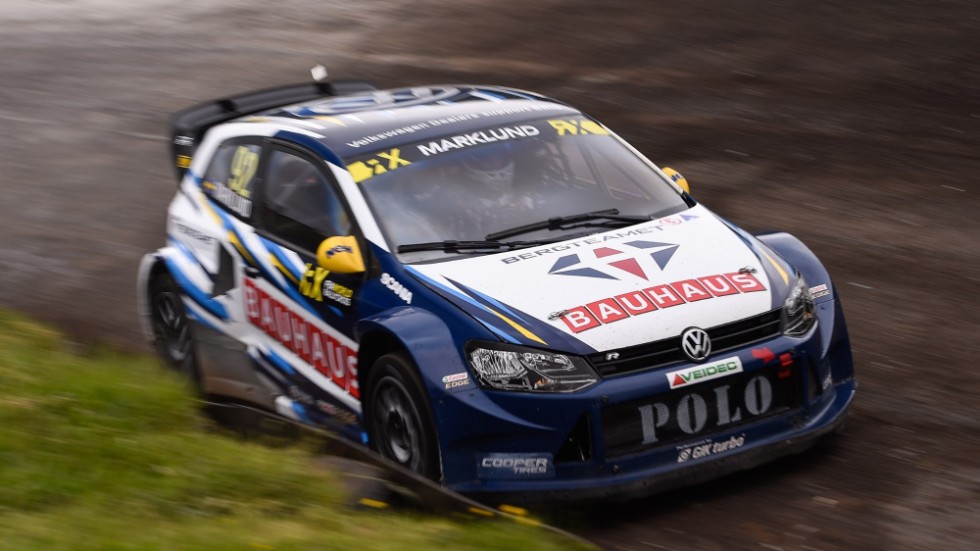 Började bra. Anton Marklund fick en bra start på tävlingshelgen. Men han åkte ut i semifinal som sista bil. Foto: Jan Kaare Rafoss.