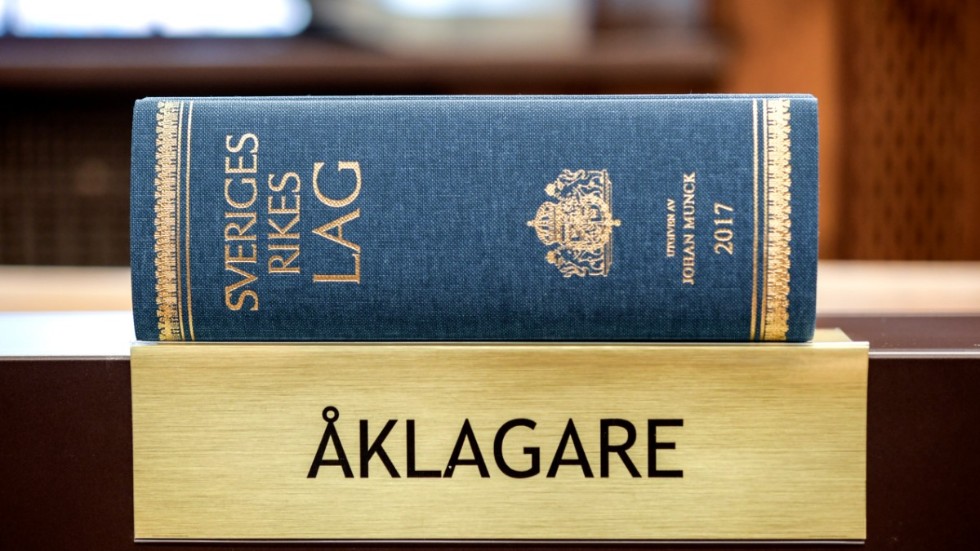 En 21-årig man åtalas för mordet på en kvinna i 20-årsåldern i Örebro i april i fjol. Arkivbild