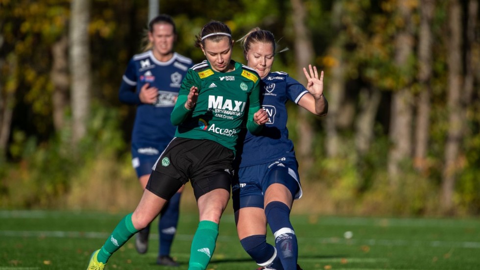 Klara Friberg i ESK var stark i närkamperna och vann mycket boll.