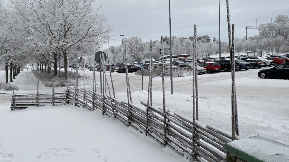 Enköpings nya stadsdel Stationsstaden har fått sitt namn av närheten till resecentrum.