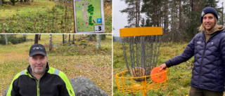 De ordnar discgolfbana i Skattmansöådalens skidbacke