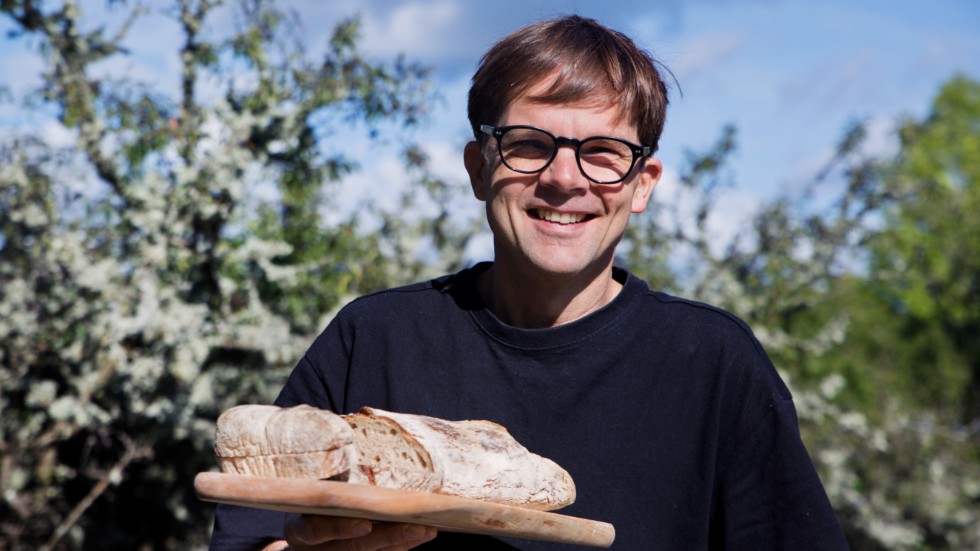 Den här semesterperioden har Martin Johansson varit helt ledig. Bakboken var klar och han har haft sommarlov från lärarjobbet. “Vi har faktiskt tagit det väldigt lugnt, ätit mycket pizza och bakat och badat nästan varenda dag“, säger han.