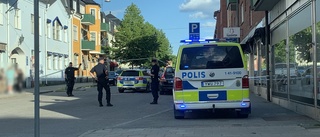 Gick till attack med flera hugg – 28-åring åtalad för knivmord