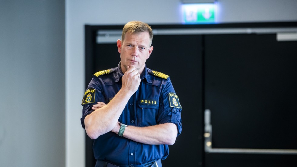 Regionpolischefen, Micael Säll Lindahl, berättar att polispersonal i region nord har stoppat både mord och sprängningar i spåren på gängens framfart.