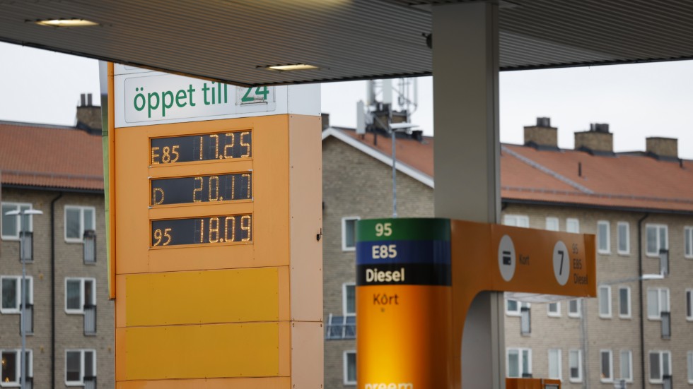 Preem tror inte på att det blir några jättesänkningar av dieselpriserna. Arkivbild.