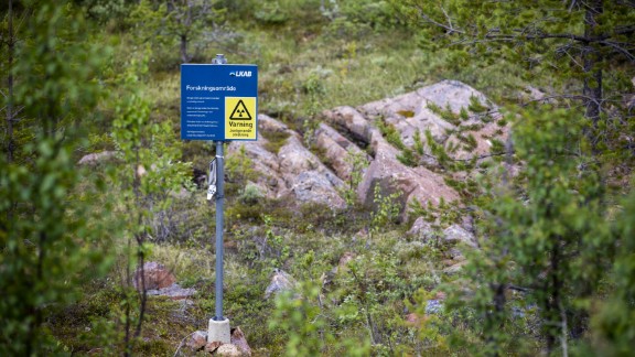 Moder Svea ha blågult uran – allt annat är hycklande