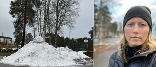 Småbarnsförälderns snöhögsirritation: "Ingen trygg väg"