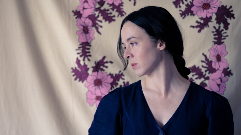 Johanne Lykke Holm är nominerad för sin roman "Strega". Pressbild.