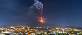 Vulkanen Etna i spektakulärt utbrott