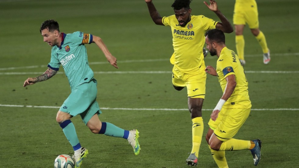 Lionel Messi har lekstuga mot Villarreal.