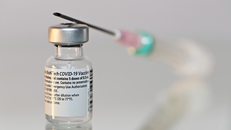 Storbritannien tillåter blandning av vaccin om ett inte finns tillgängligt för två doser.