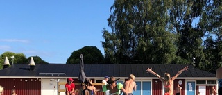 Läsarbilden; sommarglädje i badet